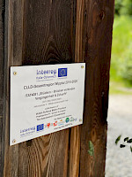 4_trautson_schild_interreg-projekt_bruecke_06_06_23.jpg